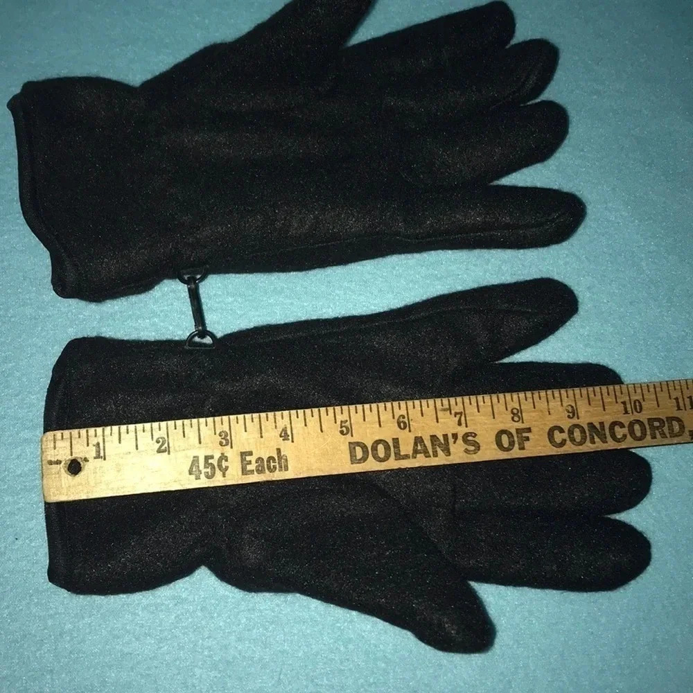 𝅺Fleece gloves NWOT size L - Picture 5 of 5